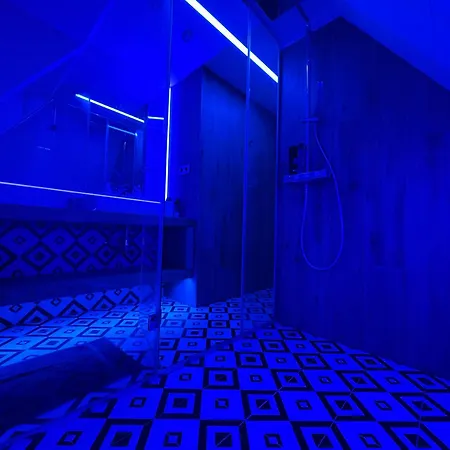 Pyramida Pod Lysou S Vířivkou Vila