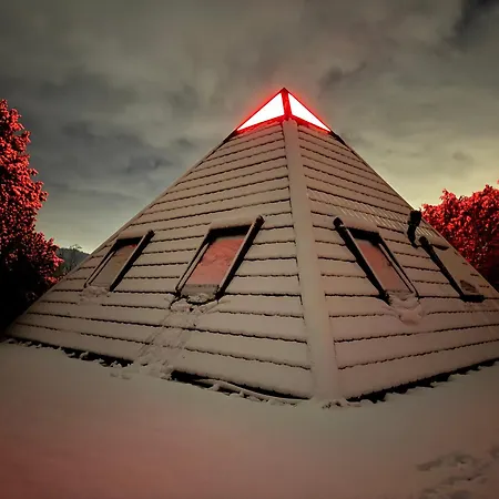 Pyramida Pod Lysou