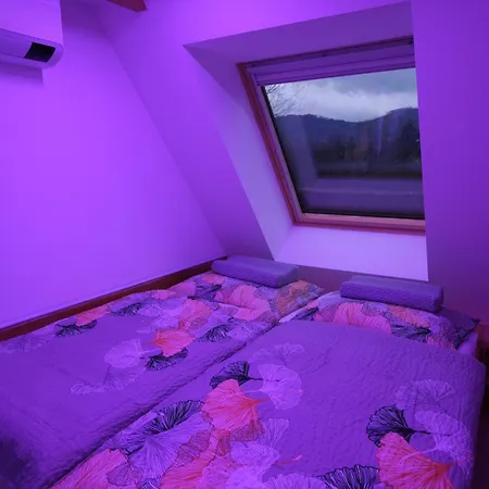 Pyramida Pod Lysou Apartment