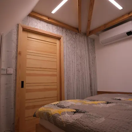 Pyramida Pod Lysou S Vířivkou Vila