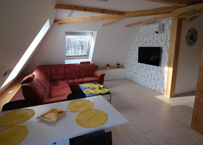 Villa Pyramida Pod Lysou S Vířivkou