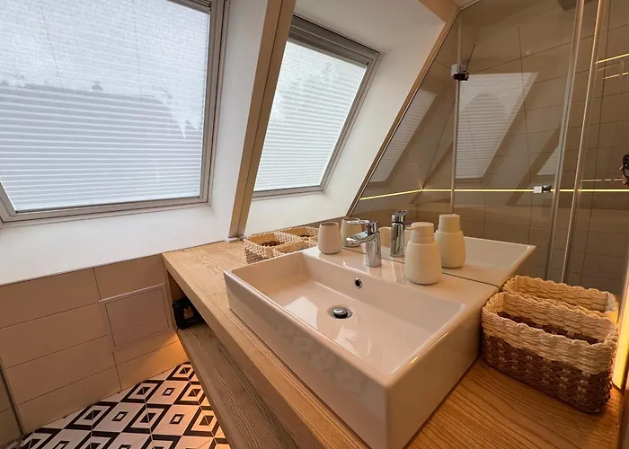 Villa Pyramida Pod Lysou S Vířivkou *